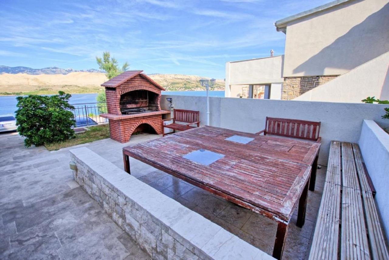 Sea View & Pool Studio Pag Town Exterior foto