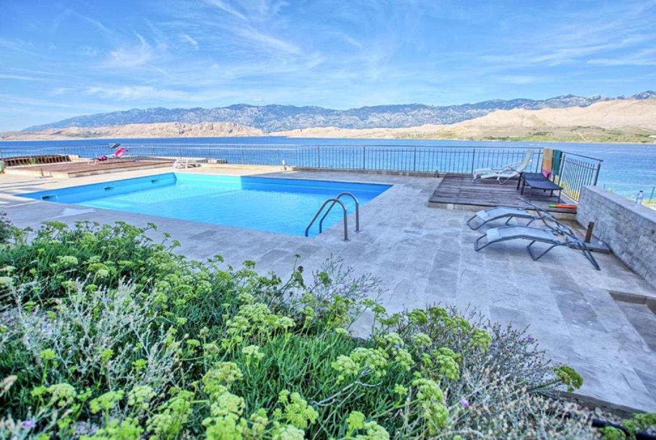 Sea View & Pool Studio Pag Town Exterior foto